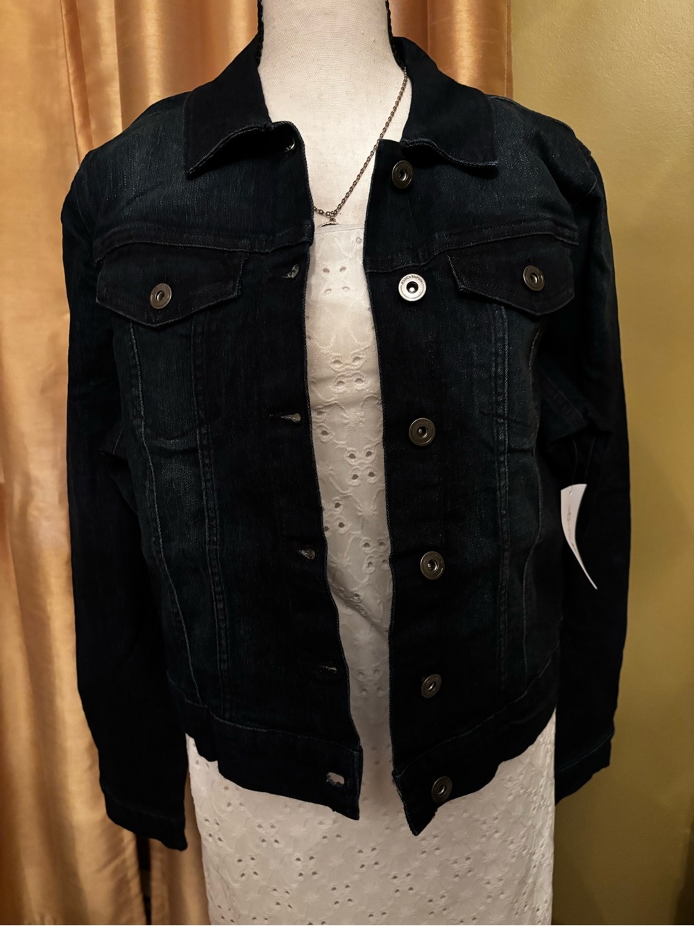 Jessica Simpson Classic Women's Dark Wash Denim Jacket, Size Medium